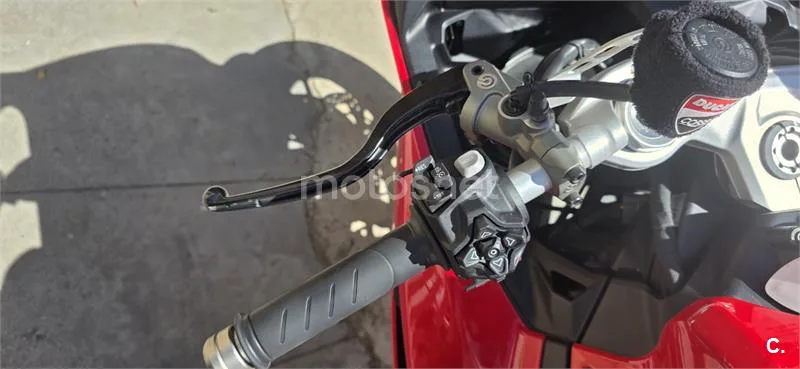Ducati Panigale V2 – Vista 12