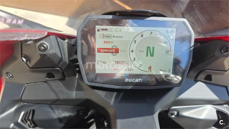 Ducati Panigale V2 – Vista 5