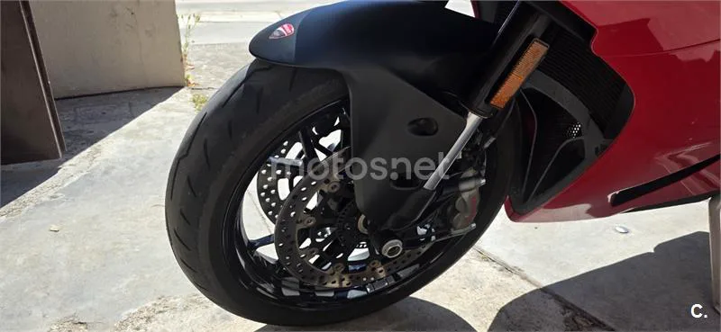 Ducati Panigale V2 – Vista 6