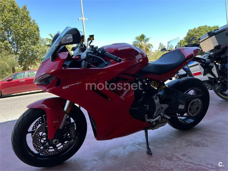 Ducati SuperSport – Vista 3