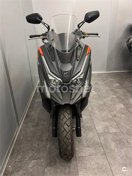 Kymco DTX 350 – Vista 5