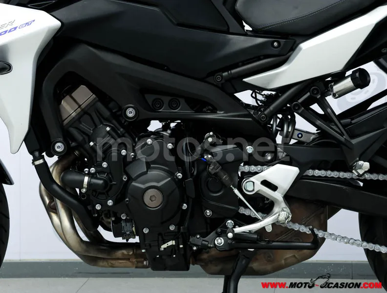 Yamaha Tracer 900 – Vista 10