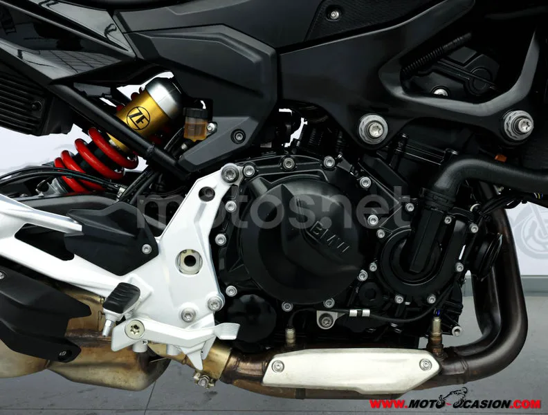 BMW F 900 R – Vista 5