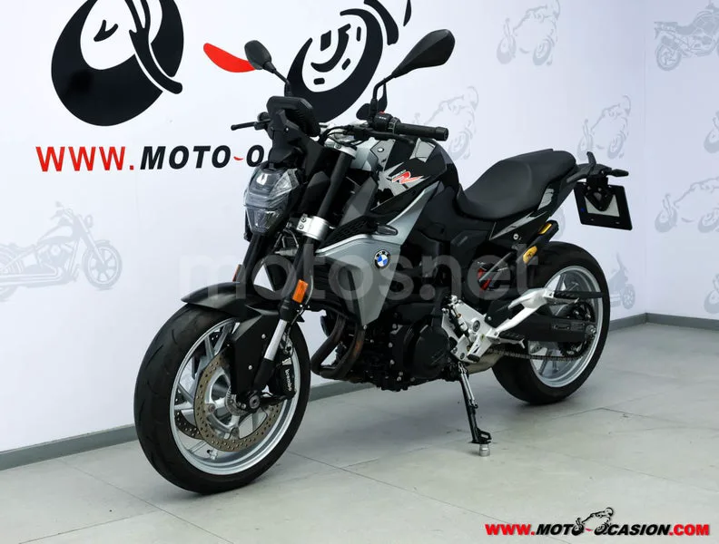 BMW F 900 R – Vista 8