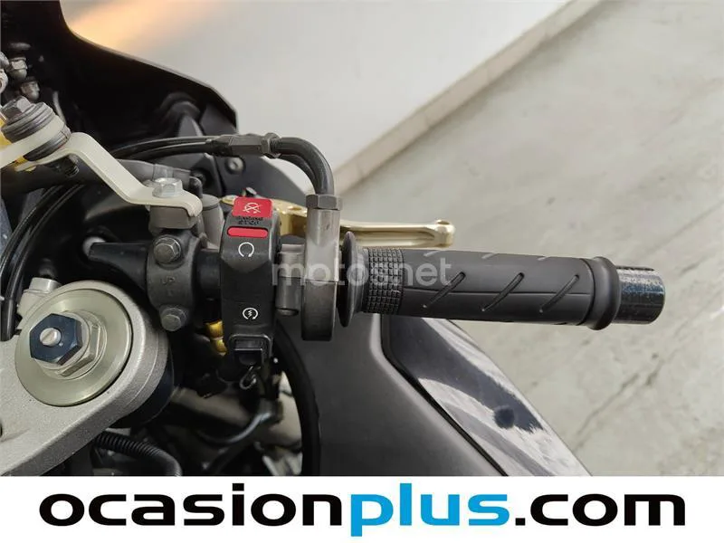 Honda CBR 1000 RR Fireblade – Vista 14
