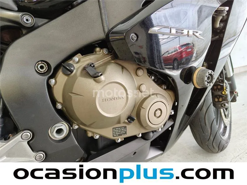 Honda CBR 1000 RR Fireblade – Vista 17