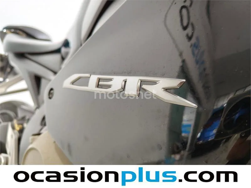 Honda CBR 1000 RR Fireblade – Vista 10