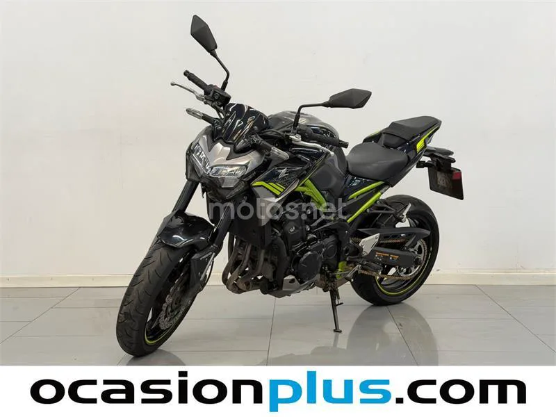 Kawasaki Z900 – Vista 6