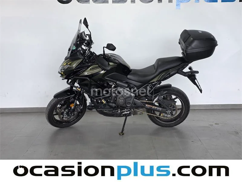 Kawasaki Versys – Vista 8