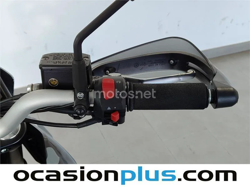 Benelli TRK – Vista 11
