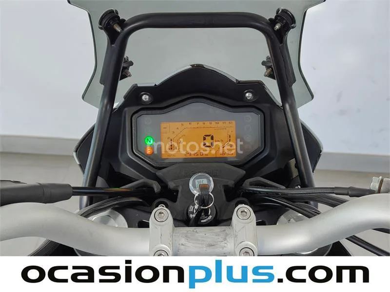Benelli TRK – Vista 10