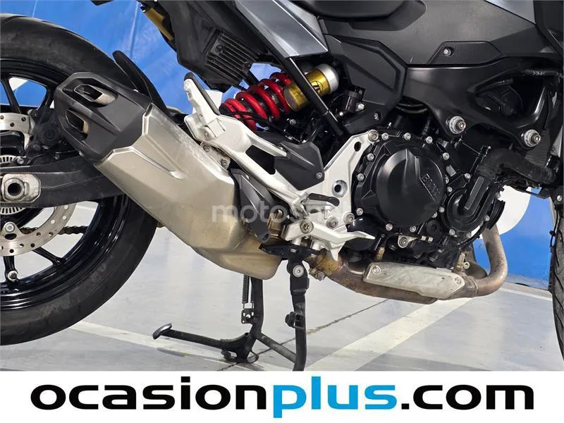 BMW F 900 R – Vista 17