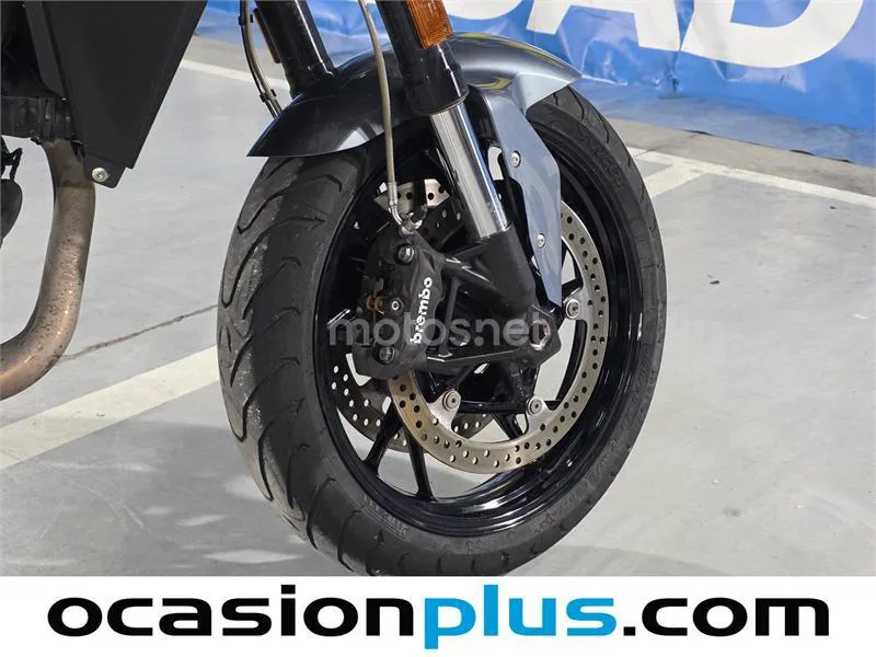 BMW F 900 R – Vista 18
