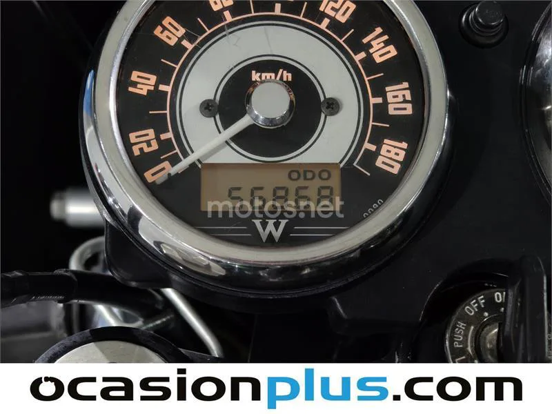 Kawasaki W 800 Cafe Style – Vista 12