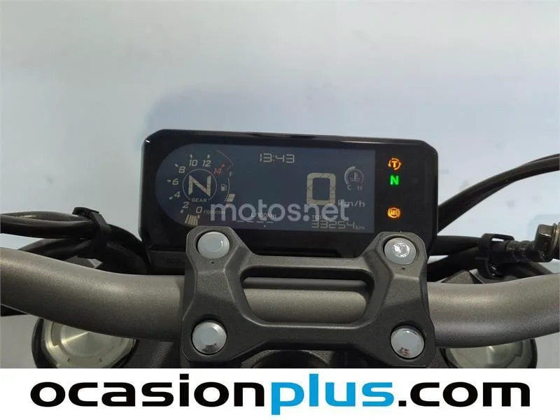 Honda CB 650 R – Vista 10