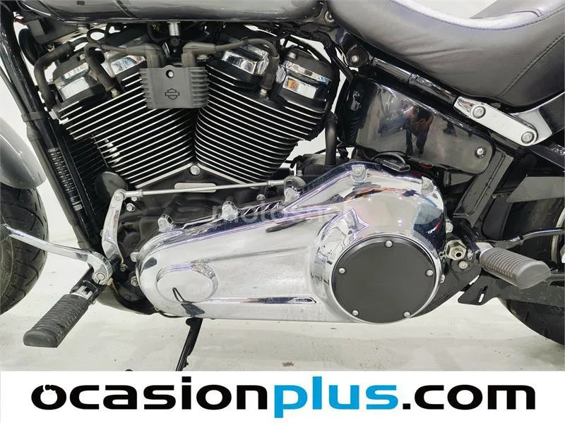 Harley-Davidson Sport Glide – Vista 22