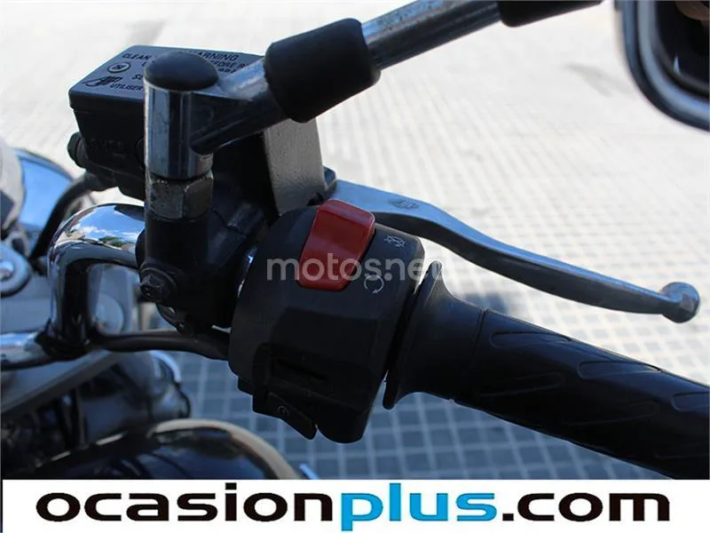 Suzuki V-Strom 650 – Vista 12