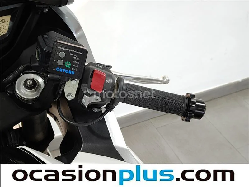 Honda VFR 1200 F DCT – Vista 12