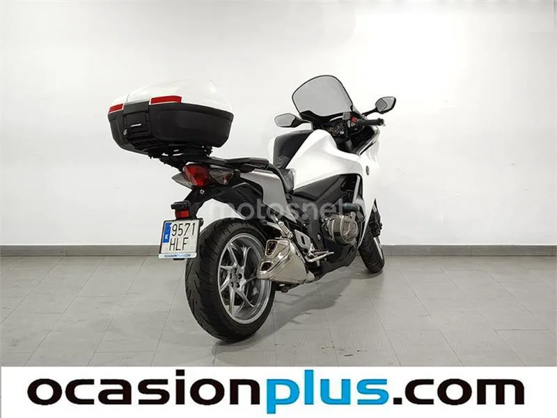 Honda VFR 1200 F DCT – Vista 3