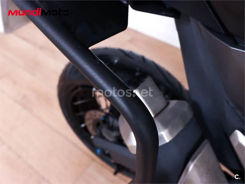 Honda X-ADV – Vista 14