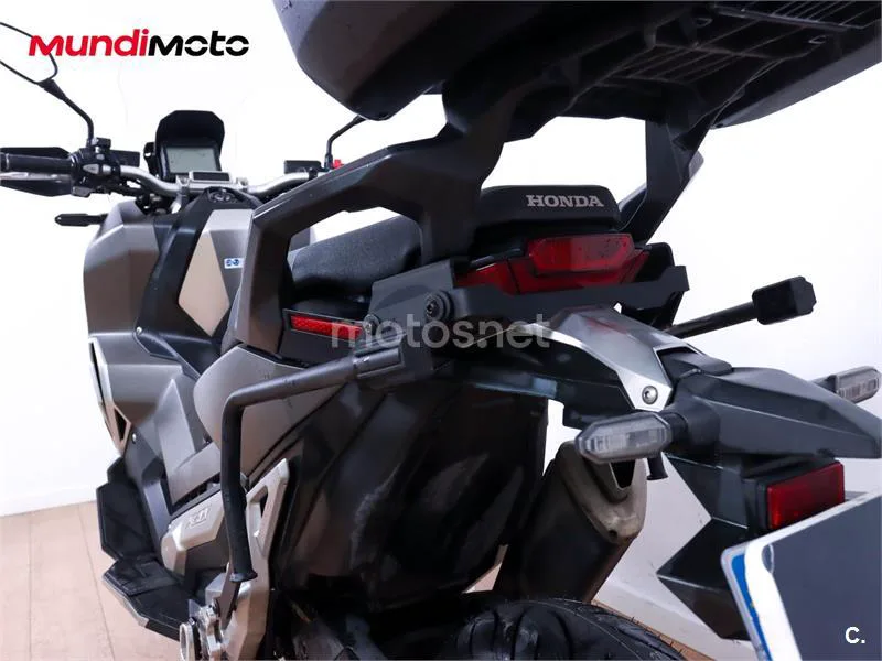 Honda X-ADV – Vista 9