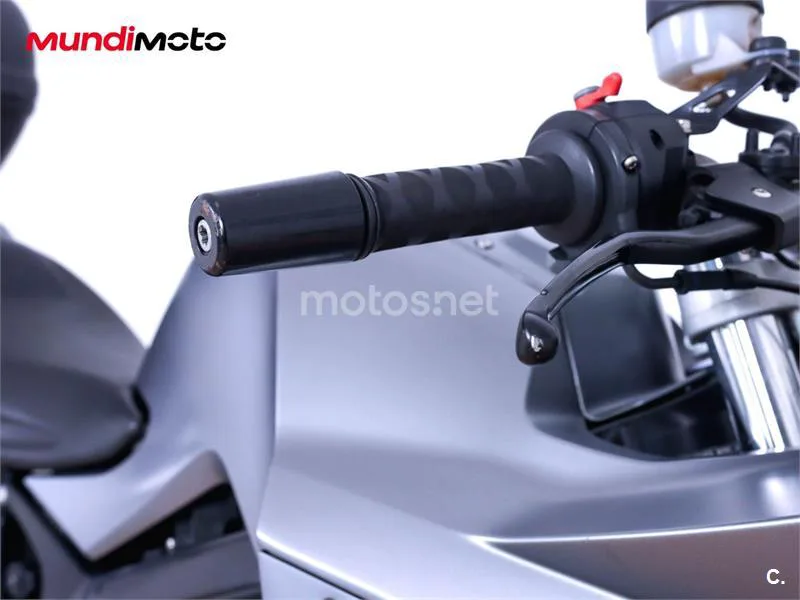 BMW F 800 ST – Vista 13