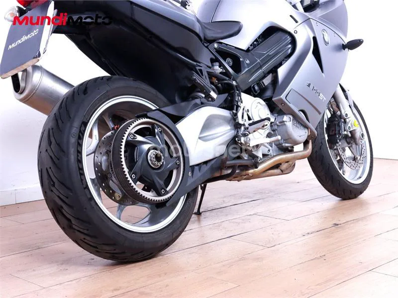BMW F 800 ST – Vista 4