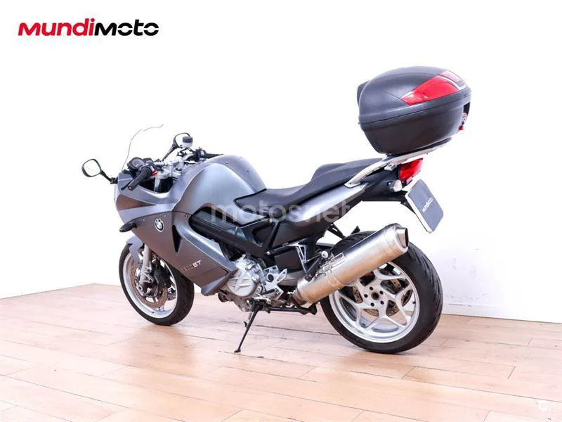 BMW F 800 ST – Vista 8