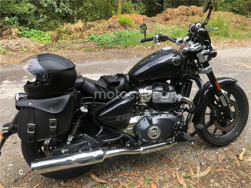 Royal Enfield Super Meteor 650 – Vista 3