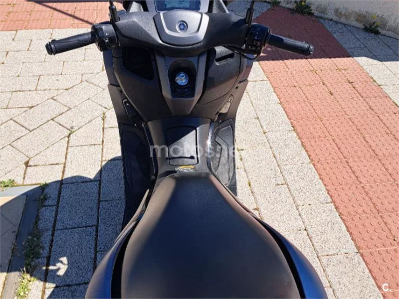 Yamaha NMAX – Vista 4