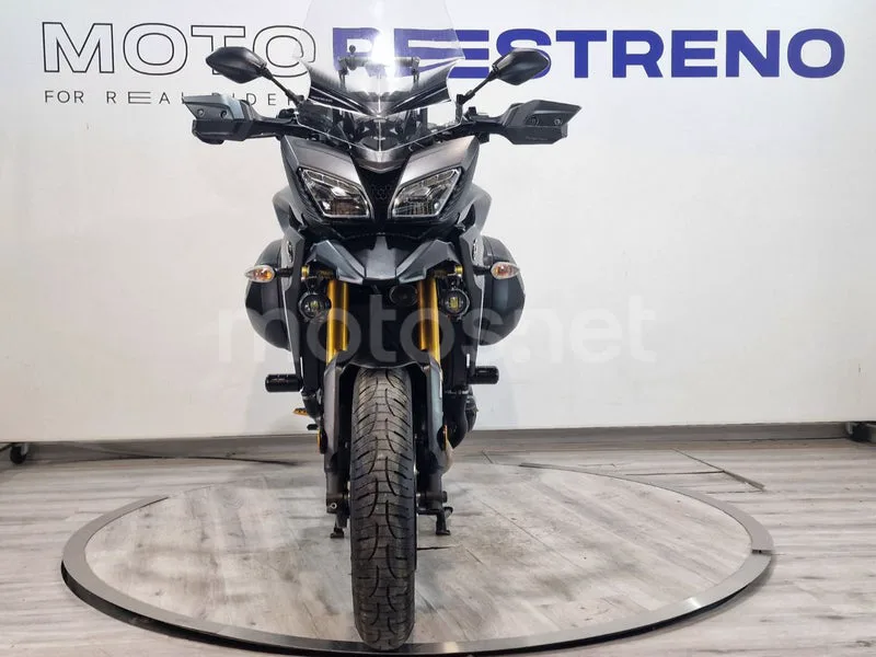 Yamaha MT-09 – Vista 4