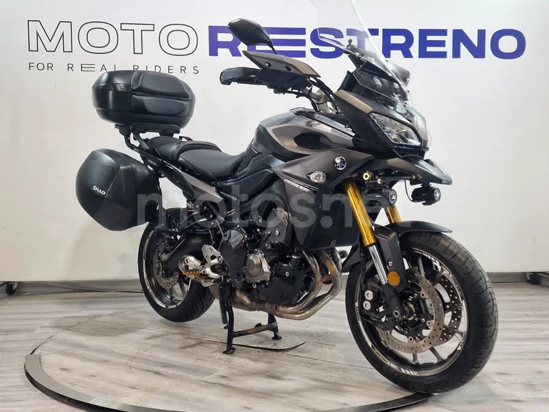 Yamaha MT-09 – Vista 5