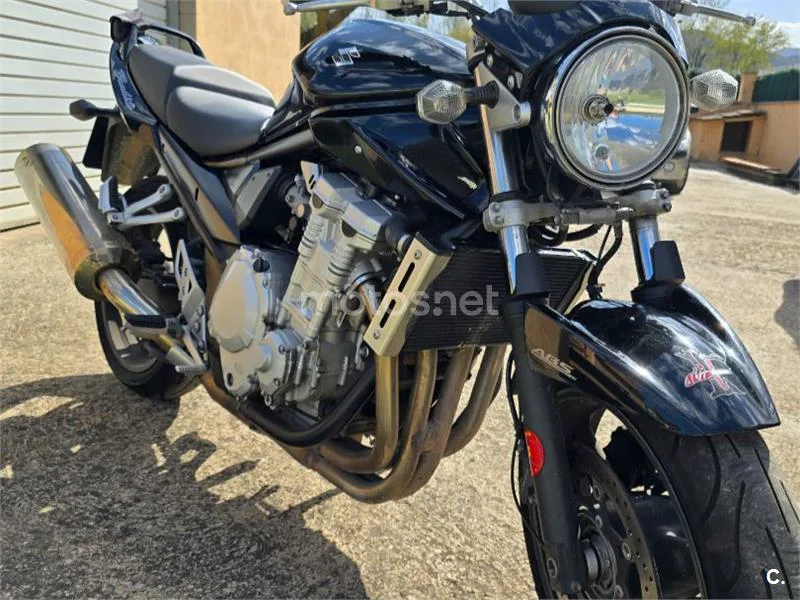 Suzuki Bandit 650 – Vista 5