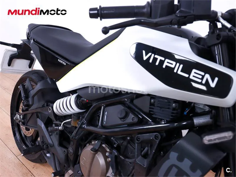 Husqvarna Vitpilen 125 – Vista 20