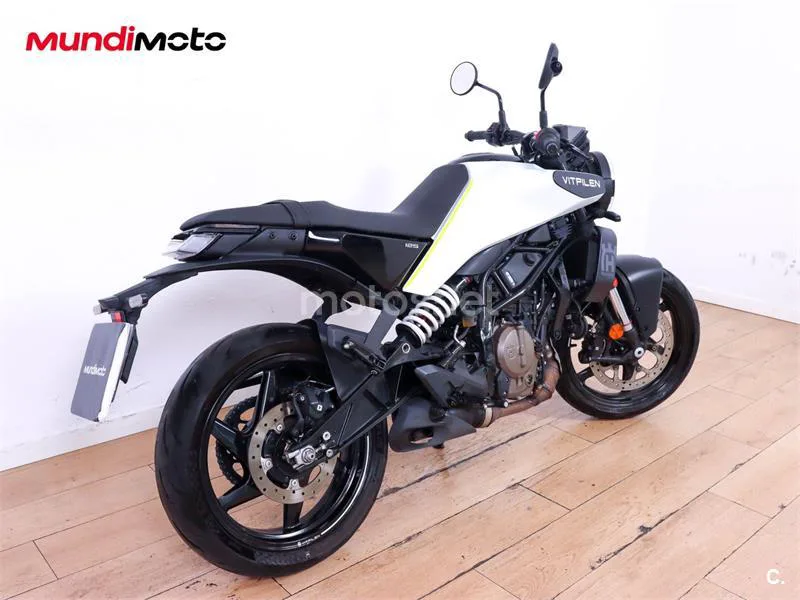 Husqvarna Vitpilen 125 – Vista 3