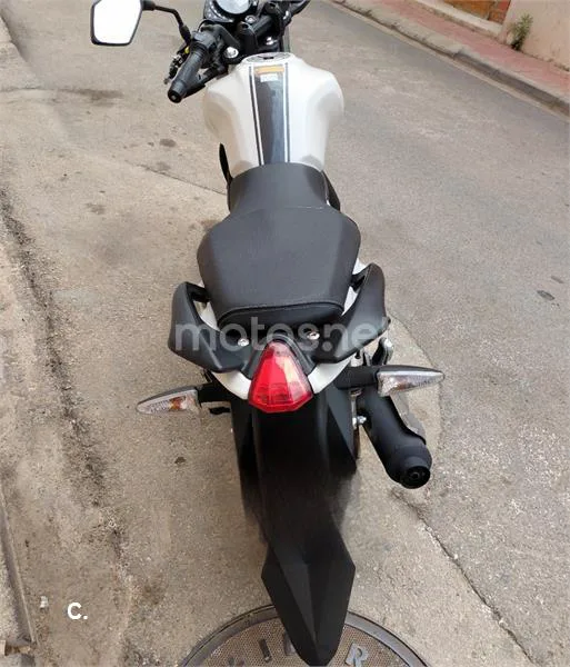 Keeway RKS 125 – Vista 4