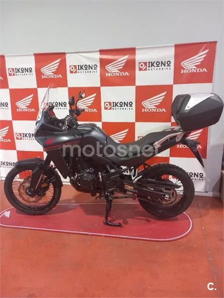 Honda XL 750 Transalp – Vista 3