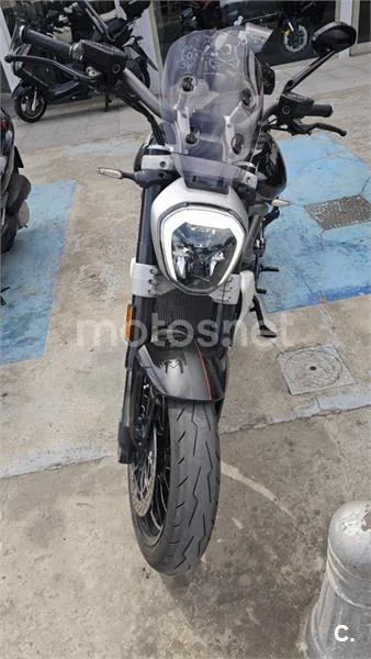 Ducati XDiavel – Vista 5