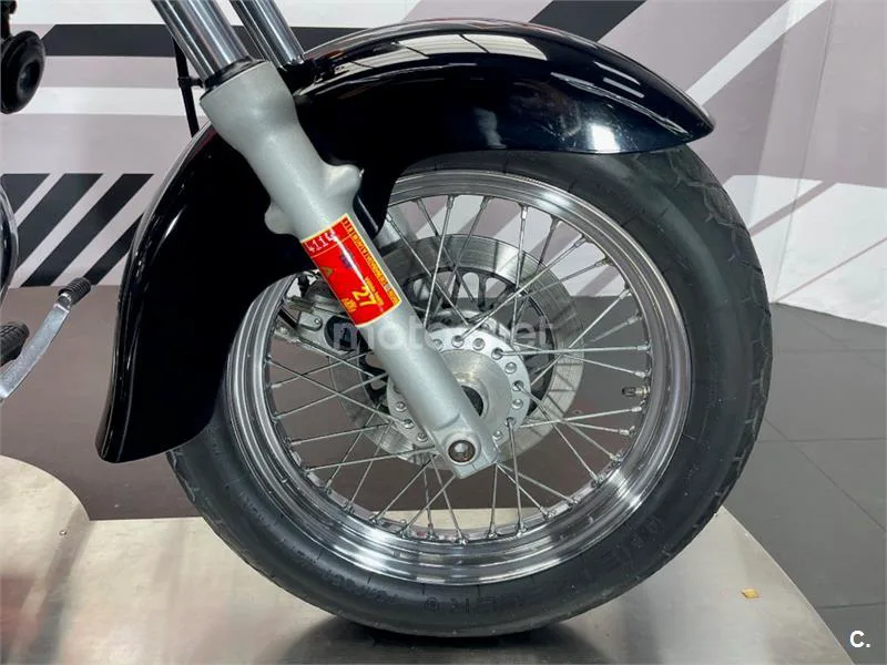 Suzuki Marauder 250 – Vista 11