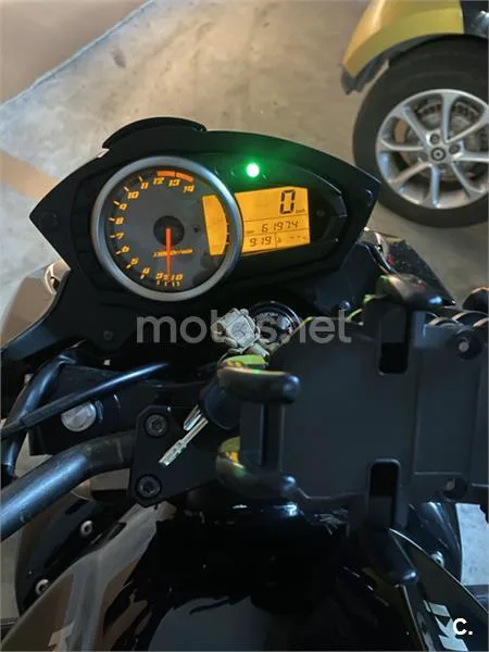 Kawasaki Z750 – Vista 5