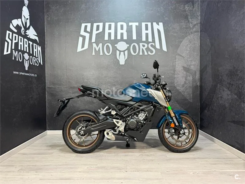 Honda CB 125 R – Vista 3