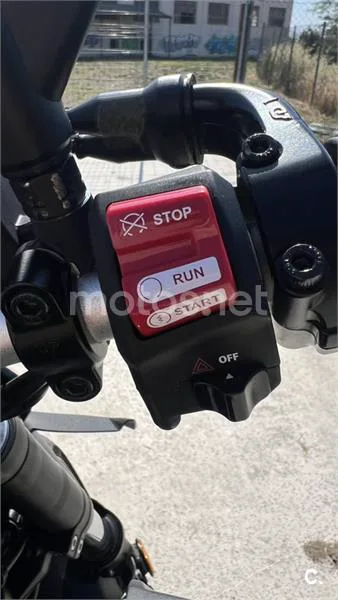 Yamaha MT-07 – Vista 11