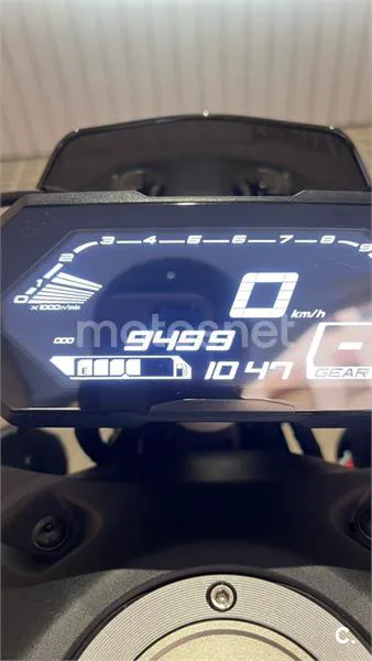 Yamaha MT-07 – Vista 9