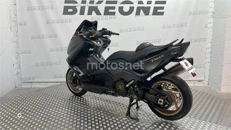 Yamaha TMAX 530 – Vista 6