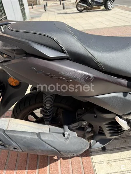 Yamaha NMAX – Vista 6