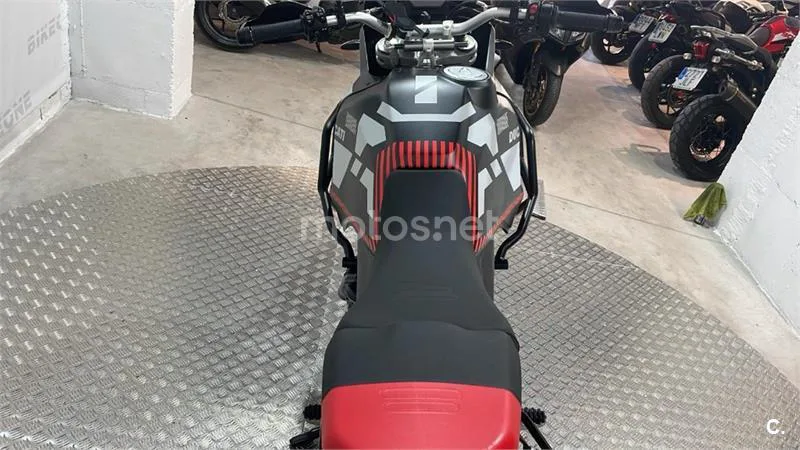 Ducati DesertX – Vista 9