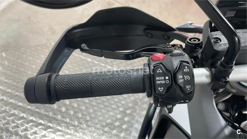 Ducati DesertX – Vista 10