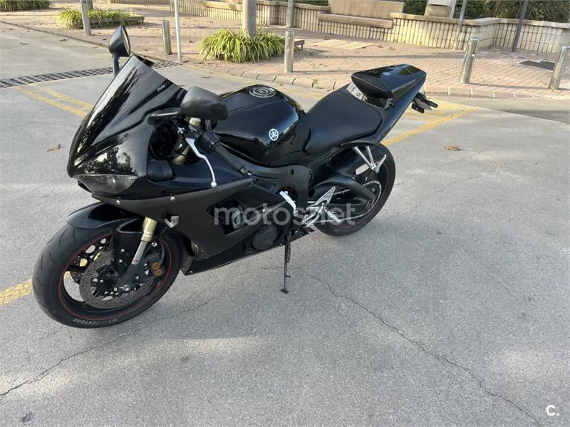 Yamaha R6 3200 € 2006 Girona - 1