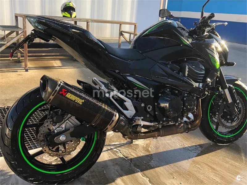 Kawasaki Z800 – Vista 7