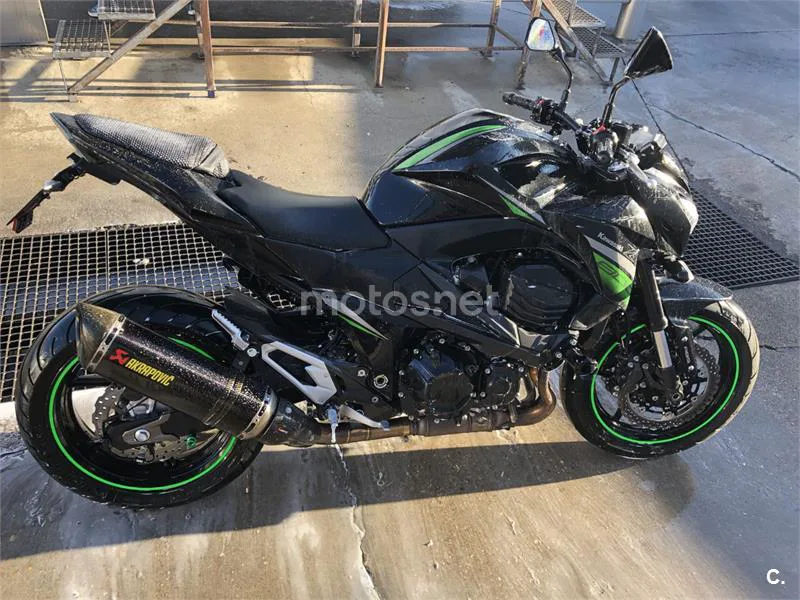 Kawasaki Z800 – Vista 8